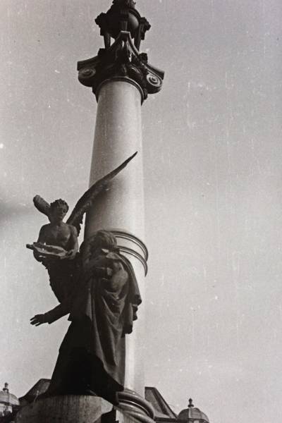 Пам'ятник Міцкевичу, 1940-1950-ті рр.
