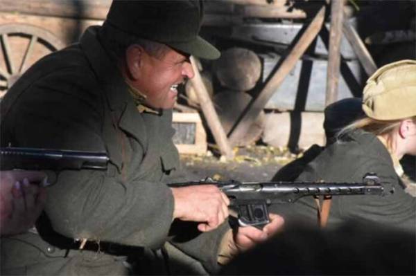 Реконструкція бою УПА з військами НКВД Реконструкція бою УПА з військами НКВД