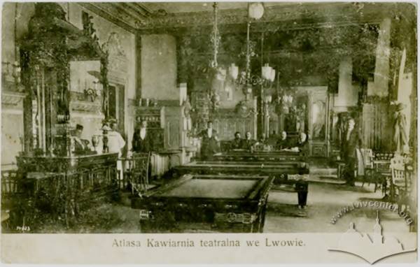Більярдний салон у каварні