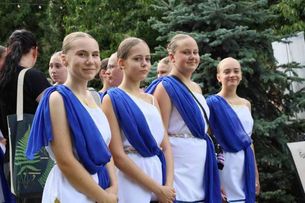 Львів відзначив тисячолітню грецьку традицію Панаїр, встановивши національний&hellip;