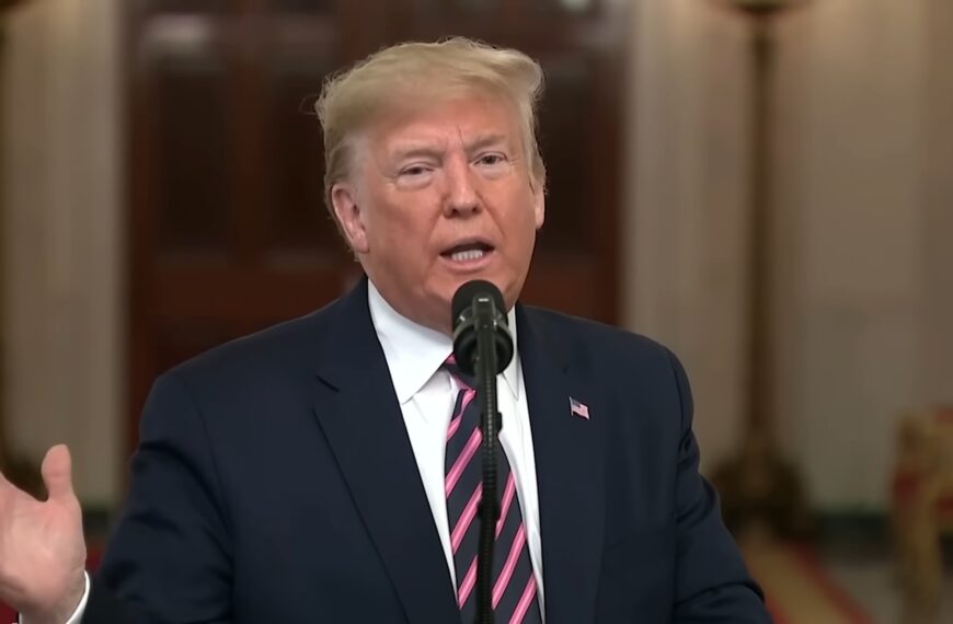 Трамп: до виборів у Конгрес не сприймайте його слова серйозно, радять експерти