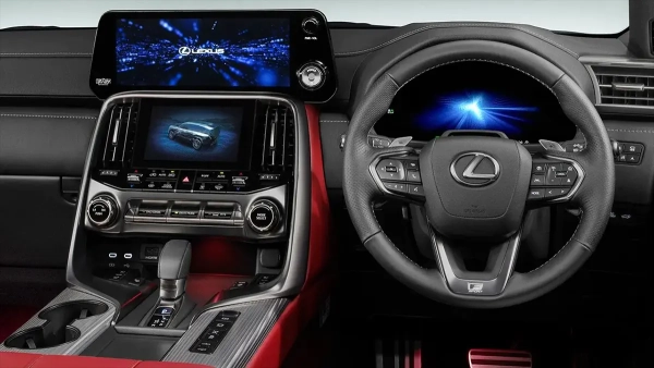 Lexus LX здивував: рамний позашляховик вперше показує спортивний характер