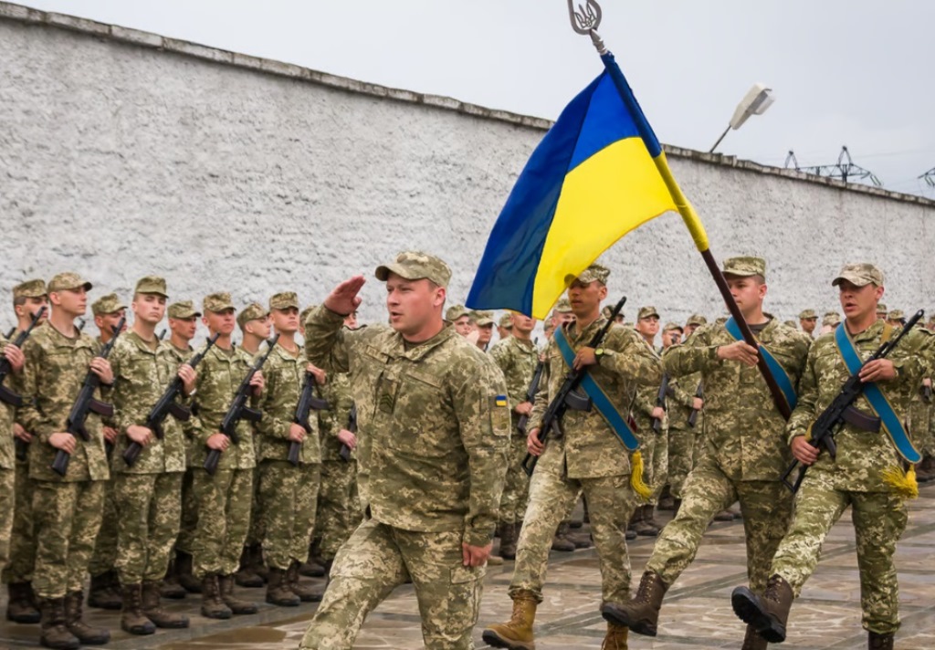 В Україні заборонять призивати чоловіків від 18 до 25 років: роз'яснення з Верховної Ради